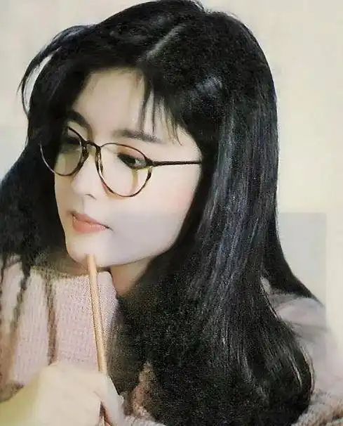 打败朱茵邱淑贞,她才是韩系清纯审美的鼻祖
