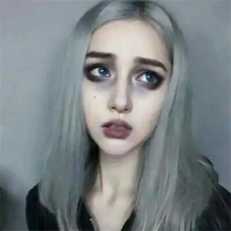 伤感头像女生冷淡超拽,长的挺好看就是有点冷淡

