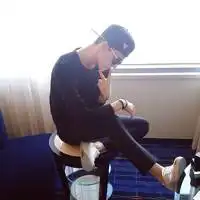 你对我的半点好我都想炫耀exo韩系混搭男生头像

