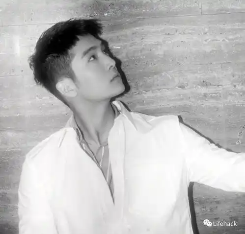 只有猛男才能hold住禁欲系白衬衫,妹子看了想嫁
