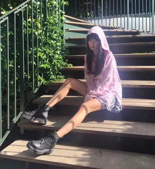 骤然升温后,如何切换居家装与职业风
