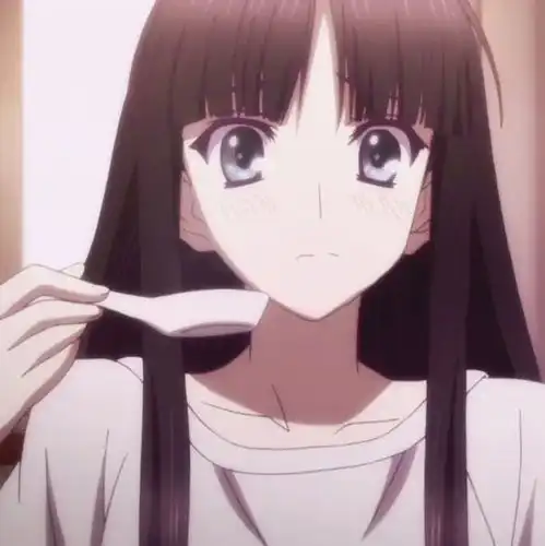 白色相簿冬马和纱动漫头像动漫女生头像
