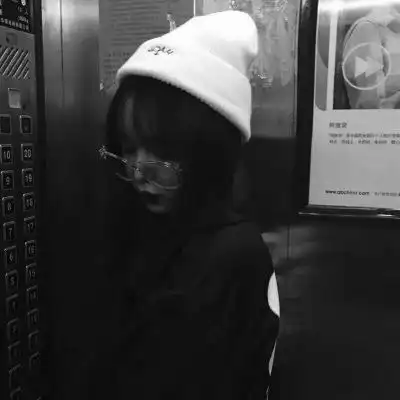 丧系头像女2020高清黑暗系病娇女头像
