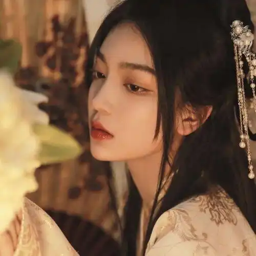 好看的真人系列女生头像集
