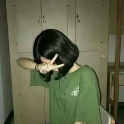 绿色系列女头跟我走吧我不比他qq女生头像我要个性网

