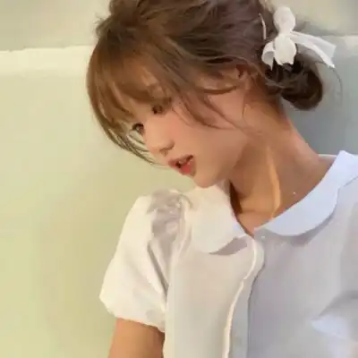 韩系甜美女生头像
