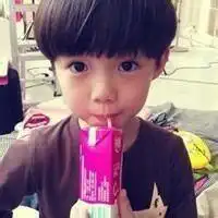 请问这是谁
