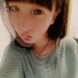 这个女的名字叫什么求答案
