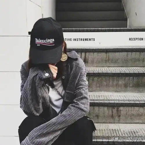 不要浪费时间追忆失去的东西你得朝前看,因为生命不会走回头路爱情常乐我愿意好难网易订阅
