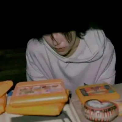 林思韵风格男头
