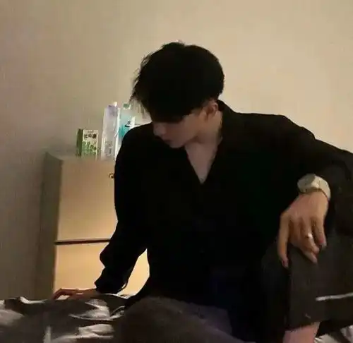 头像我想你了小小脑力不成敬意
