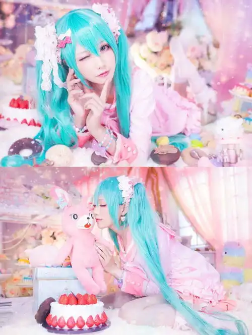 粉粉哒初音未来cos,相信每个女孩都有过这样一个公主梦吧

