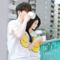 表白时女生这样回复,表面是拒绝,其实内心很想和你在一起
