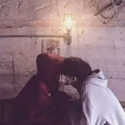 分手后想起曾经美好的情侣头像
