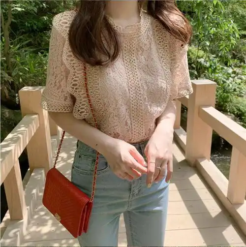 韩系夏季新款甜美女装蕾丝衬衫上衣镂空刺绣短袖蕾丝衫
