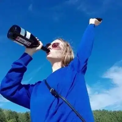 清新好看的蓝色系头像大全梦入少年丛,歌舞匆匆
