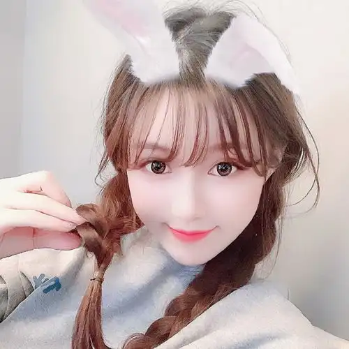 小兔子甜妹子
