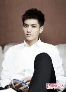 杨洋鹿晗吴亦凡李易峰的禁欲系白衬衫,看了你想掳走哪个美男

