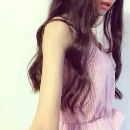 求另一张情侣头像
