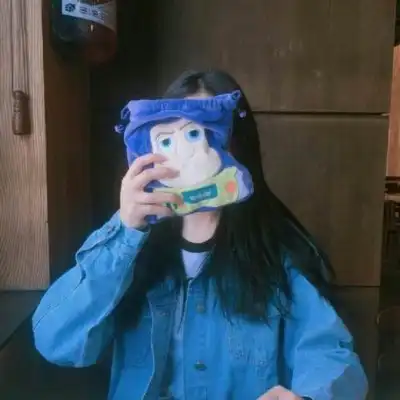 小清新蓝色系列女生头像
