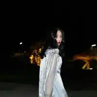 暗黑系头像女高冷真人不露脸微信头像图片大全
