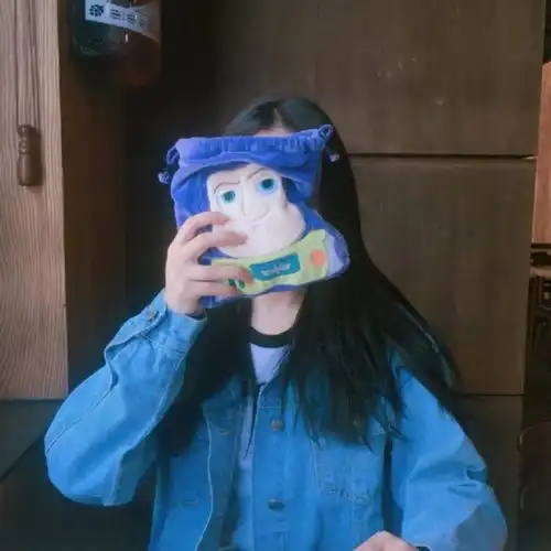 女生头像丨如果爱不疯狂就不是爱了
