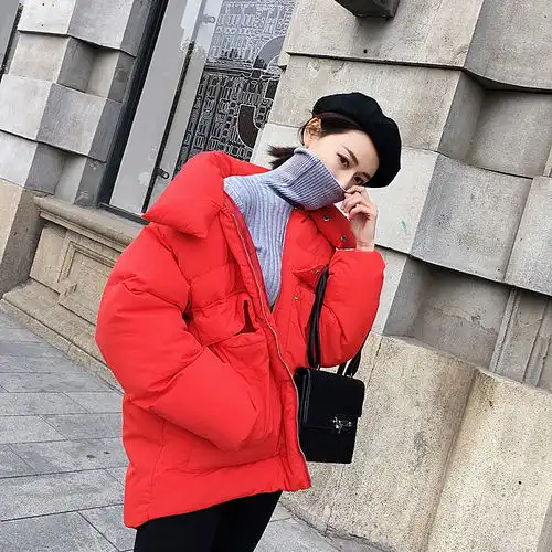 韩系街拍范的短款棉服,是小个子女生的心头好哦
