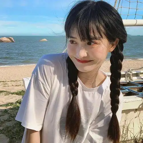 令男生又爱又恨的女孩子,大多是这样的
