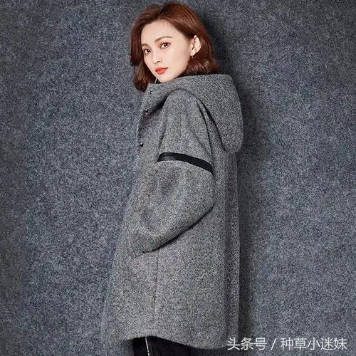 个子不高穿大衣更没气质,个性显高的短款外套才实穿,干练还减龄
