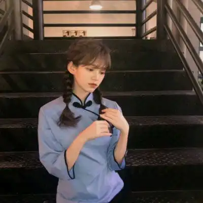 小清新明国系列甜美女生
