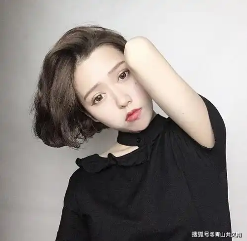 笑面如花,待人温暖如春的戊申姑娘,感情上寻寻觅觅,头疼不已
