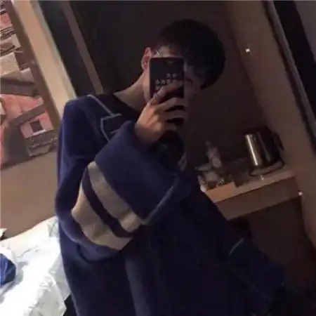qq男生伤感头像忧郁系帅哥男生不要错过了
