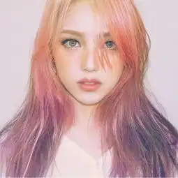 每个女孩都曾经幻想拥有过的粉嫩发色

