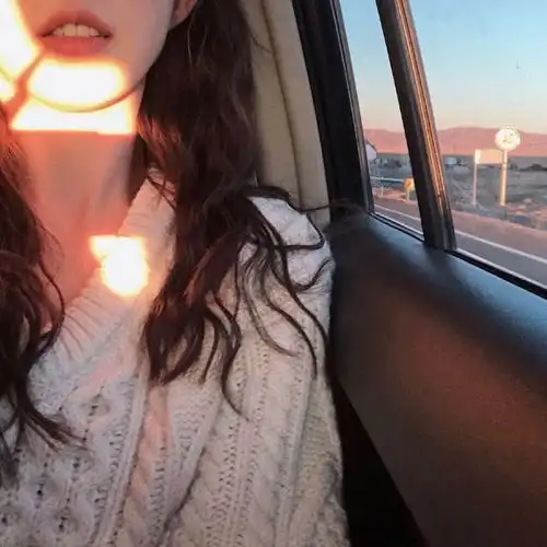头像不必太张扬是花自然香
