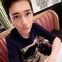 绅士范的男生头像

