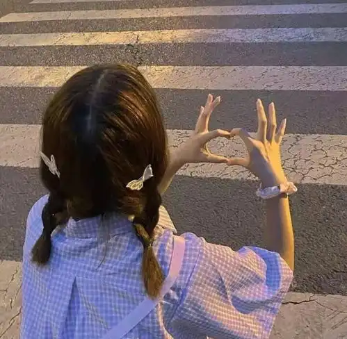 值得收藏的女生头像
