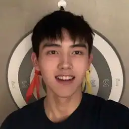 韩版男生头像潮流时尚2020最新韩国男生头像
