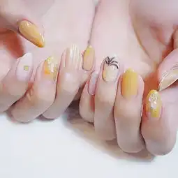 怎能少一款水果美甲呢
