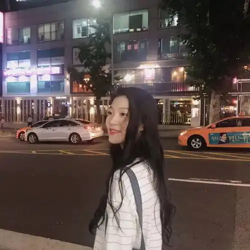 个性女生头像
