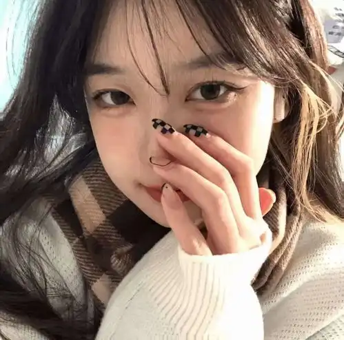 精选优质温柔小众好看女生头像
