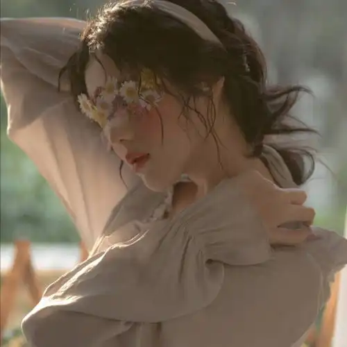 ins酷酷欧美女头
