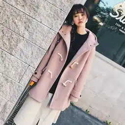 二十岁女生,我选了三种粉色系的大衣,哪种好看如图所示
