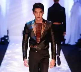 比狗焕还出名的丑帅男,一副冷漠脸丧出新高度
