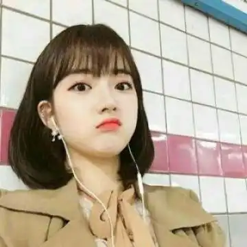 2019小清新女生头像吸引人的韩系女生高清头像大图
