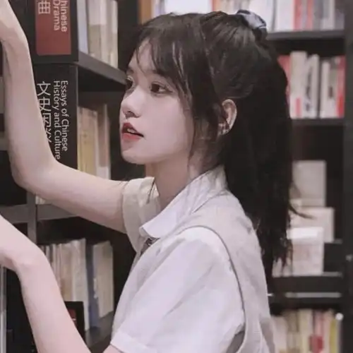 温温柔柔女生头像看得特别特别透彻的句子
