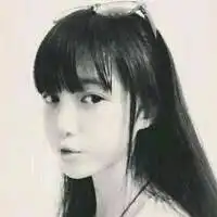 萌系女生qq头像爱她放弃ta
