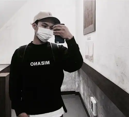 daisy妤故男生头像男头韩系

