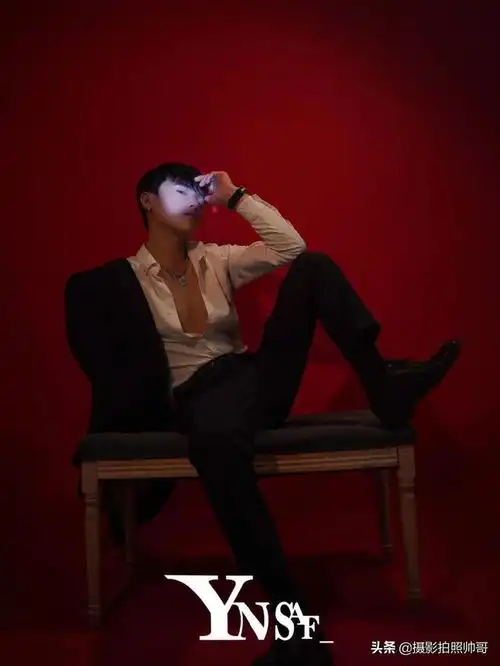 禁欲系的男生
