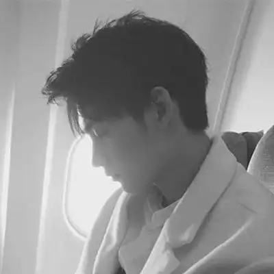 暗黑系男生霸气高冷图片做你的男人和王
