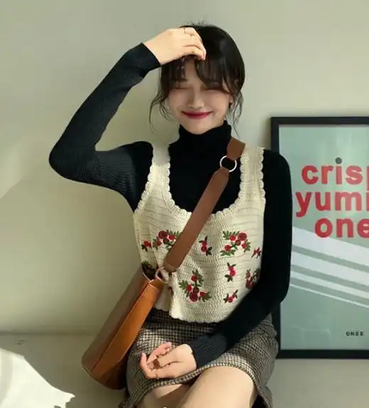 清新甜美的韩系穿搭示范,遮肉显瘦显腿长,微胖的女人也可以穿
